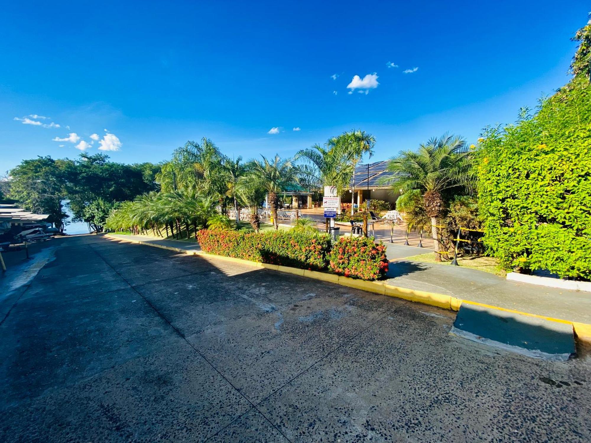 Enseada Nautico Residence De Paula Caldas Novas Luaran gambar